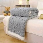 Dvojvrstvová hrubá teplá baránková deka S445