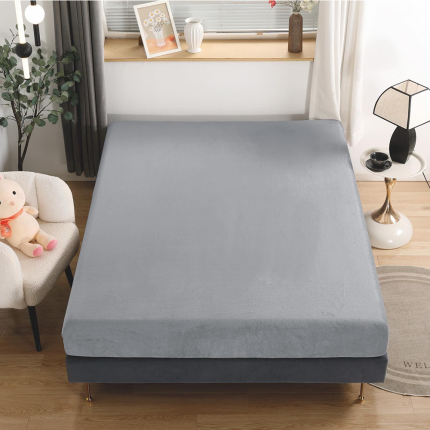 Mikroplyšová plachta (sivá)